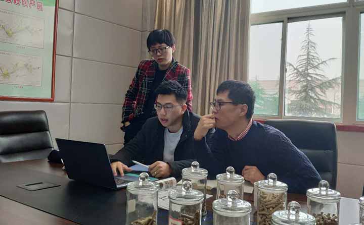 星空体育彩票官网外貿專(zhuan) 員為(wei) 客戶演示方案.jpg