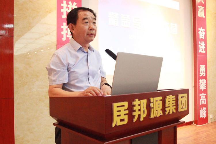 區工業(ye) 和信息化局主任李永文.jpg