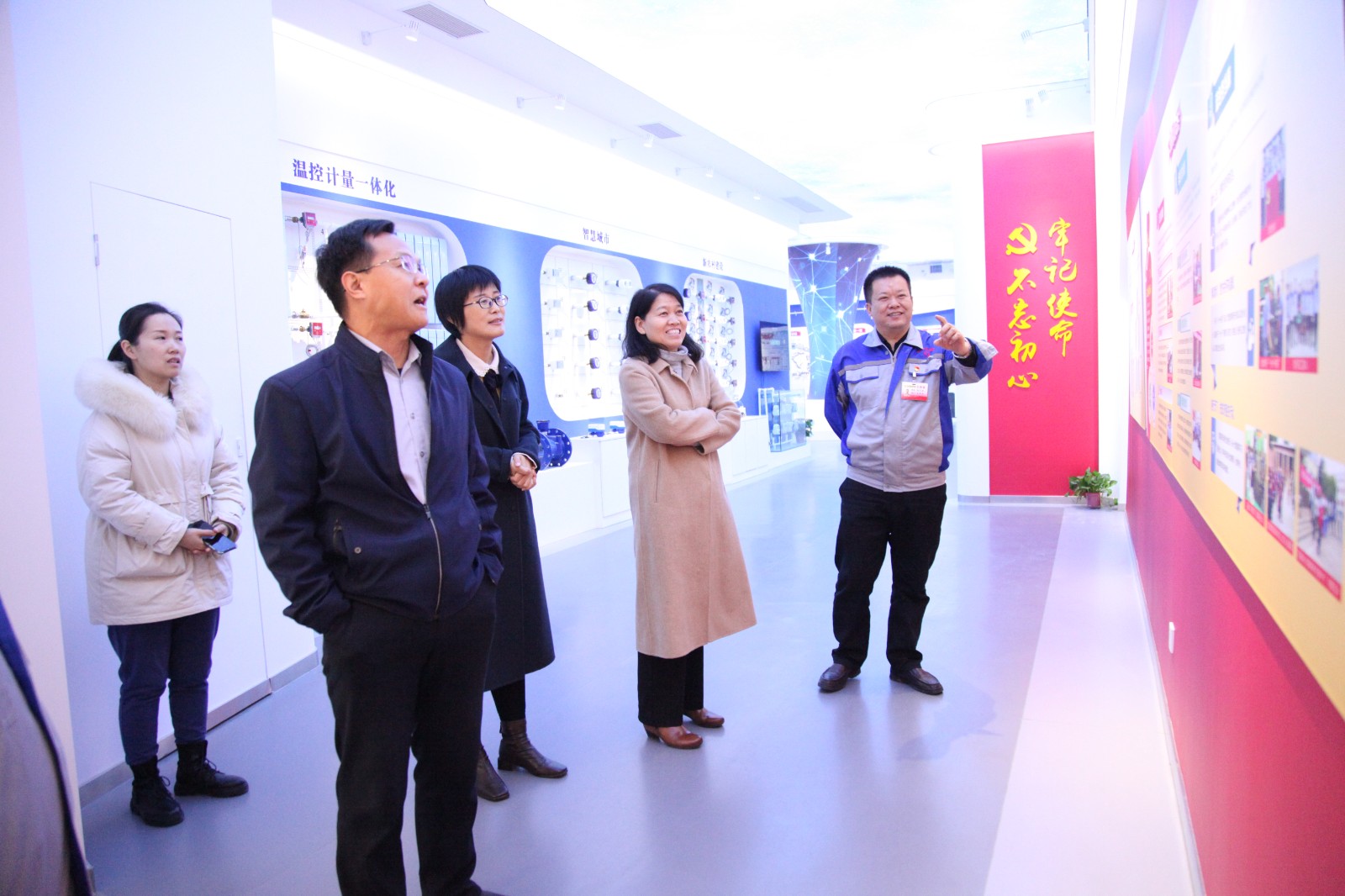 董事長景奉國不忘初心，牢記使命，創建了“源定初心”黨(dang) 建品牌.JPG