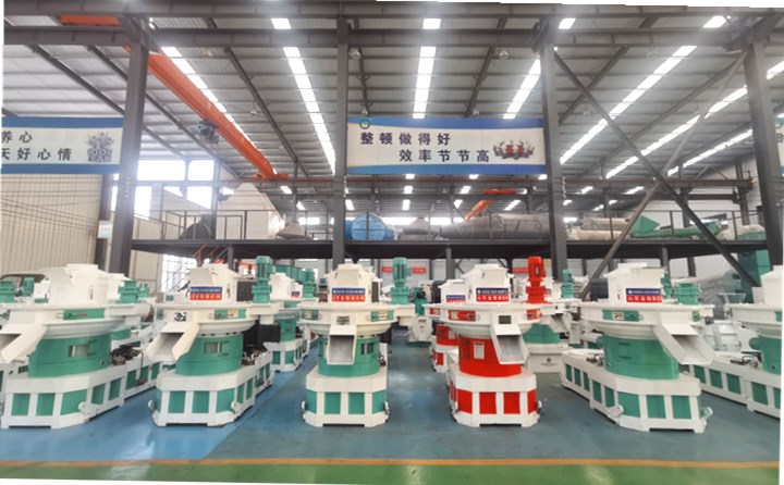 木屑製粒機.jpg
