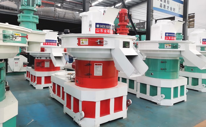 來到山東(dong) 濟南章丘顆粒機廠家，看鋸末顆粒機.jpg