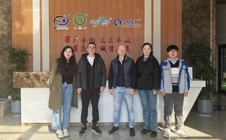 山東(dong) 星空体育彩票官网將以更加飽滿的熱情、更加堅定的步伐，向著更高的目標邁進。.jpg